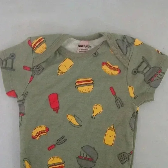 BBQ onesie..3-6 months..never worn..smoke free home..hypoallergenic - Picture 2 of 4
